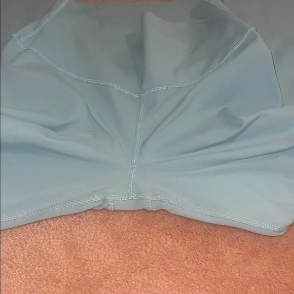 ALO Yoga Sky Blue Leggings in excellent condition - Picture 9 of 15